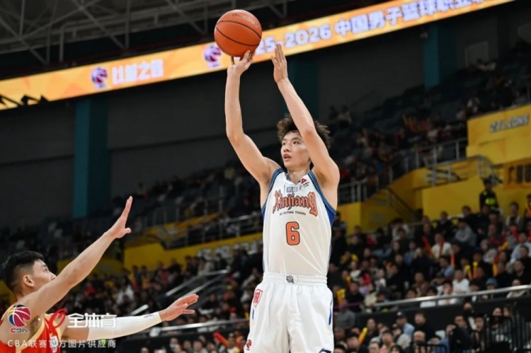 五星体育直播-常规赛第十二轮 新疆伊力特不敌浙江方兴渡